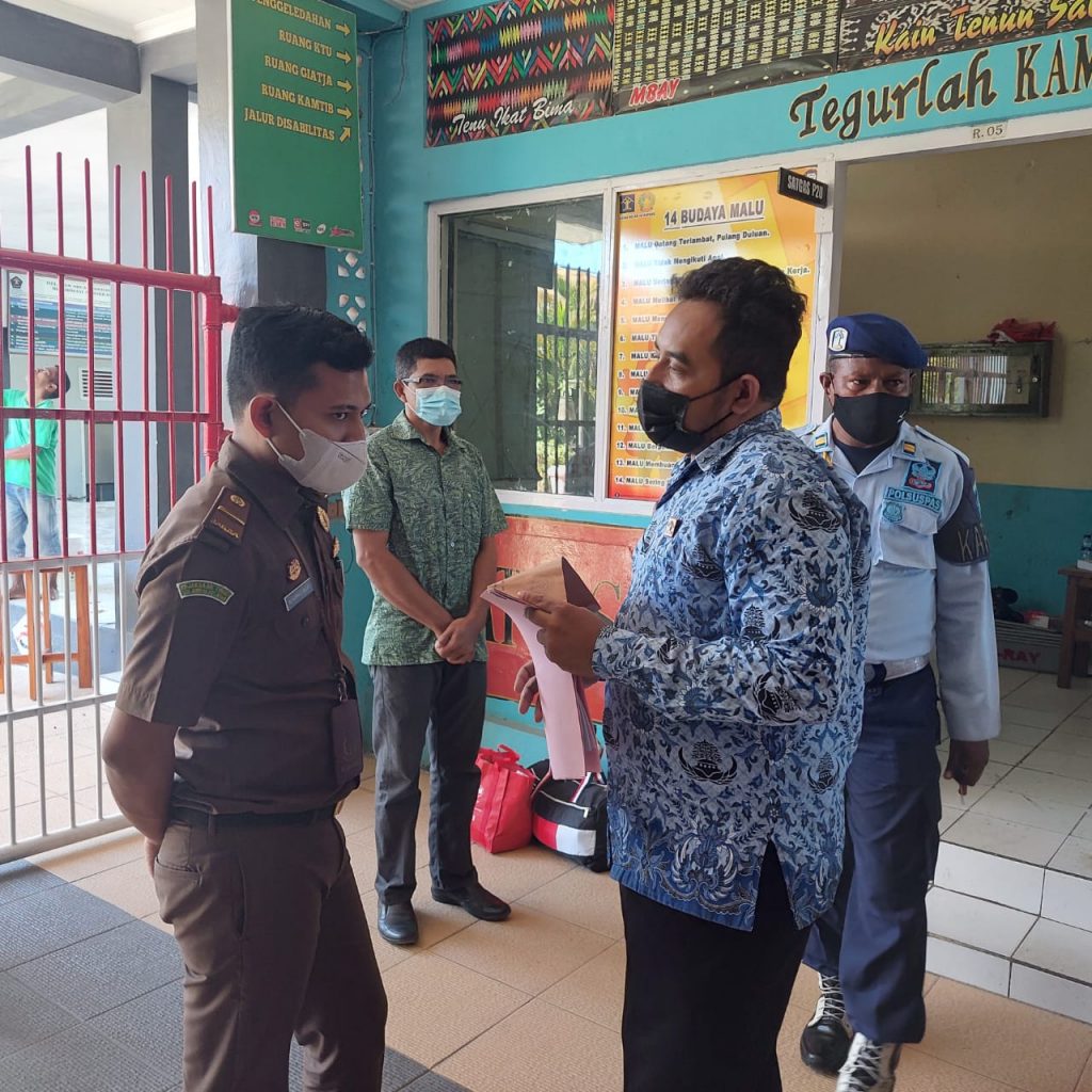 Putusan Kasasi, Mantan Pimpinan Bank NTT Divonis 4 Tahun, Dijebloskan ke Lapas