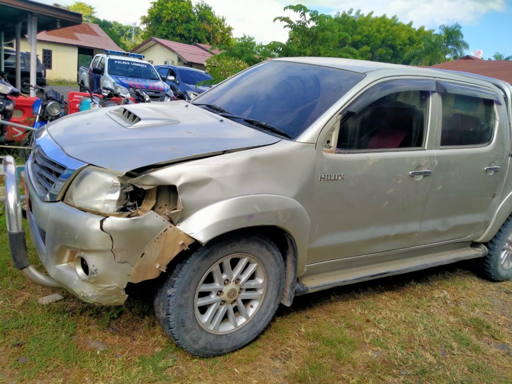 Diduga Mabuk, Camat di Lembata Tabrak Kios hingga Pemilik Sekarat
