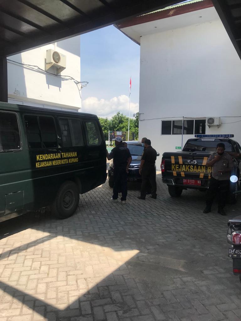 Permudah Persidangan, Randy Badjideh Dipindahkan ke Rutan Kupang