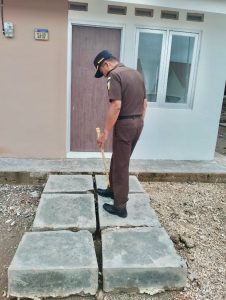 Kajati NTT Tinjau Proyek 2.100 Unit Rumah Pejuang Eks Timor-Timor, Temukan Indikasi Ketidaksesuaian Mutu