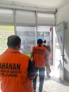 Kejari Kota Kupang Tahan Dua Mantan Pejabat Bank NTT Terkait Korupsi Kredit Bermasalah