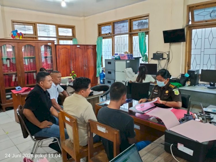 Polsek Kota Lama Limpahkan Dua Tersangka Kasus Percabulan ke Kejaksaan