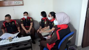 Kejari Medan Geledah RSUD Dr. Pirngadi, Bongkar Dugaan Korupsi Dana BLUD Rp23,8 Miliar Kejari Medan Geledah RSUD Dr. Pirngadi, Bongkar Dugaan Korupsi Dana BLUD Rp23,8 Miliar